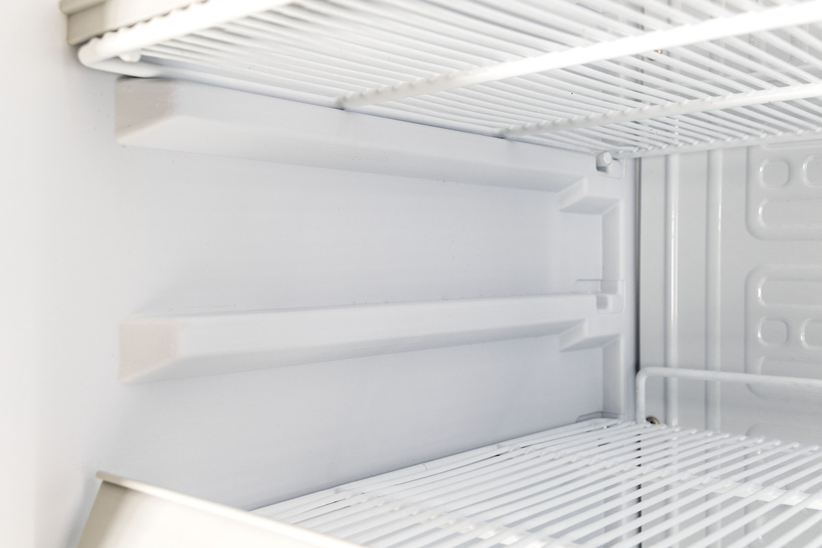 Kühlschrank mit Glastür - Zwangskühlung - 347 Liter