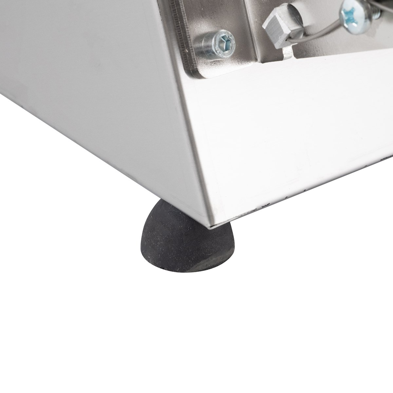 Deeguitrolmachine PROFI 42 N met voetpedaal voor deegstukken tot 40 cm