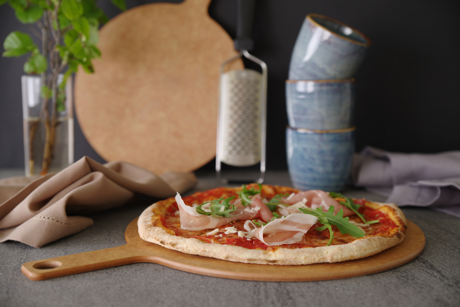 Planche à pizza avec poignée | Ø254x(H)6mm