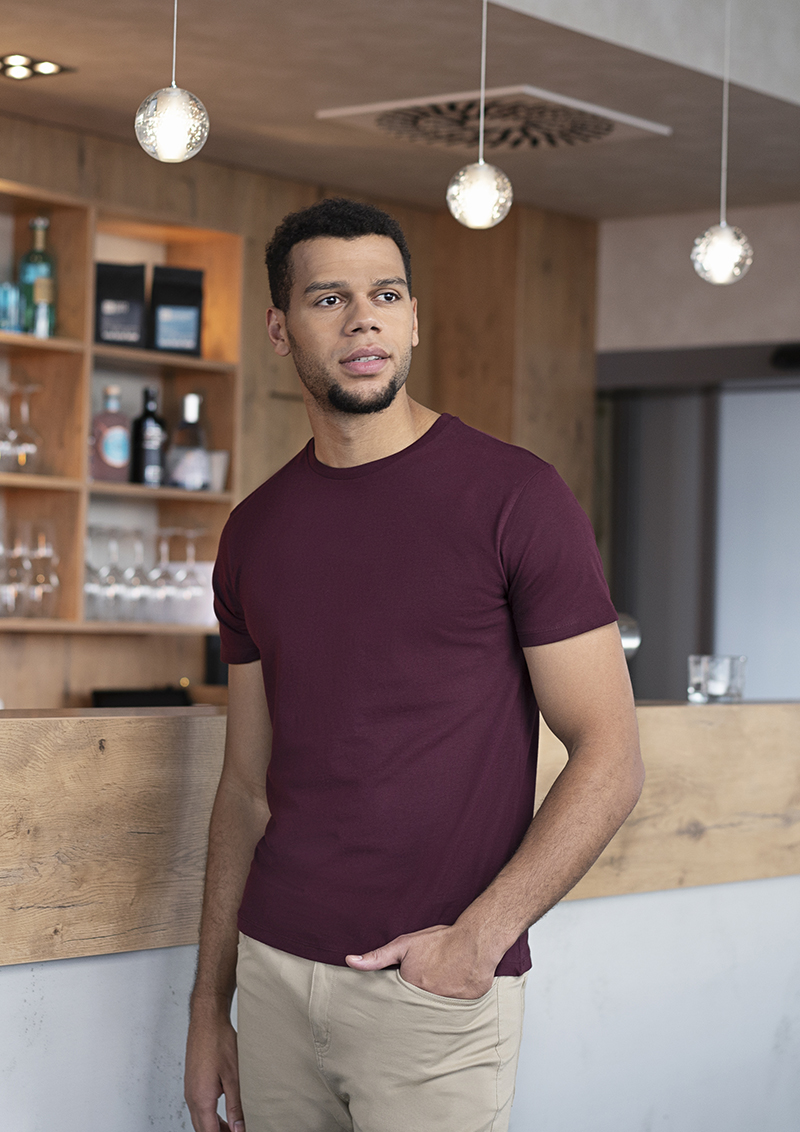 T-shirt de travail pour homme Casual-Flair, en matériau durable - Aubergine - L