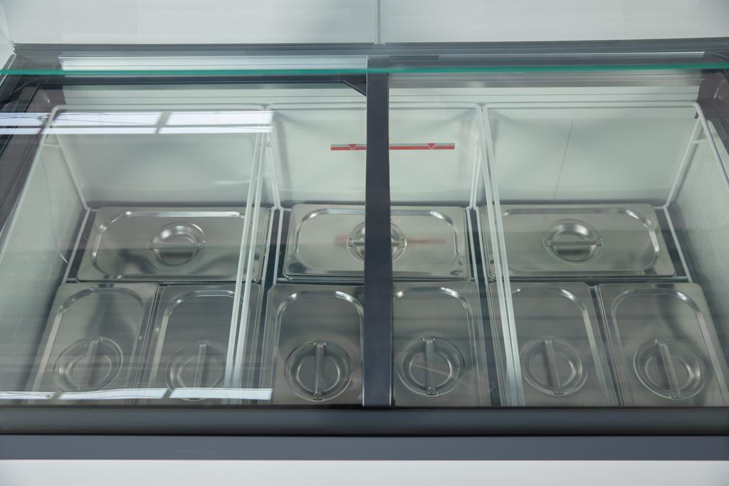 Schepijsvitrine - 9x5L -  278L 