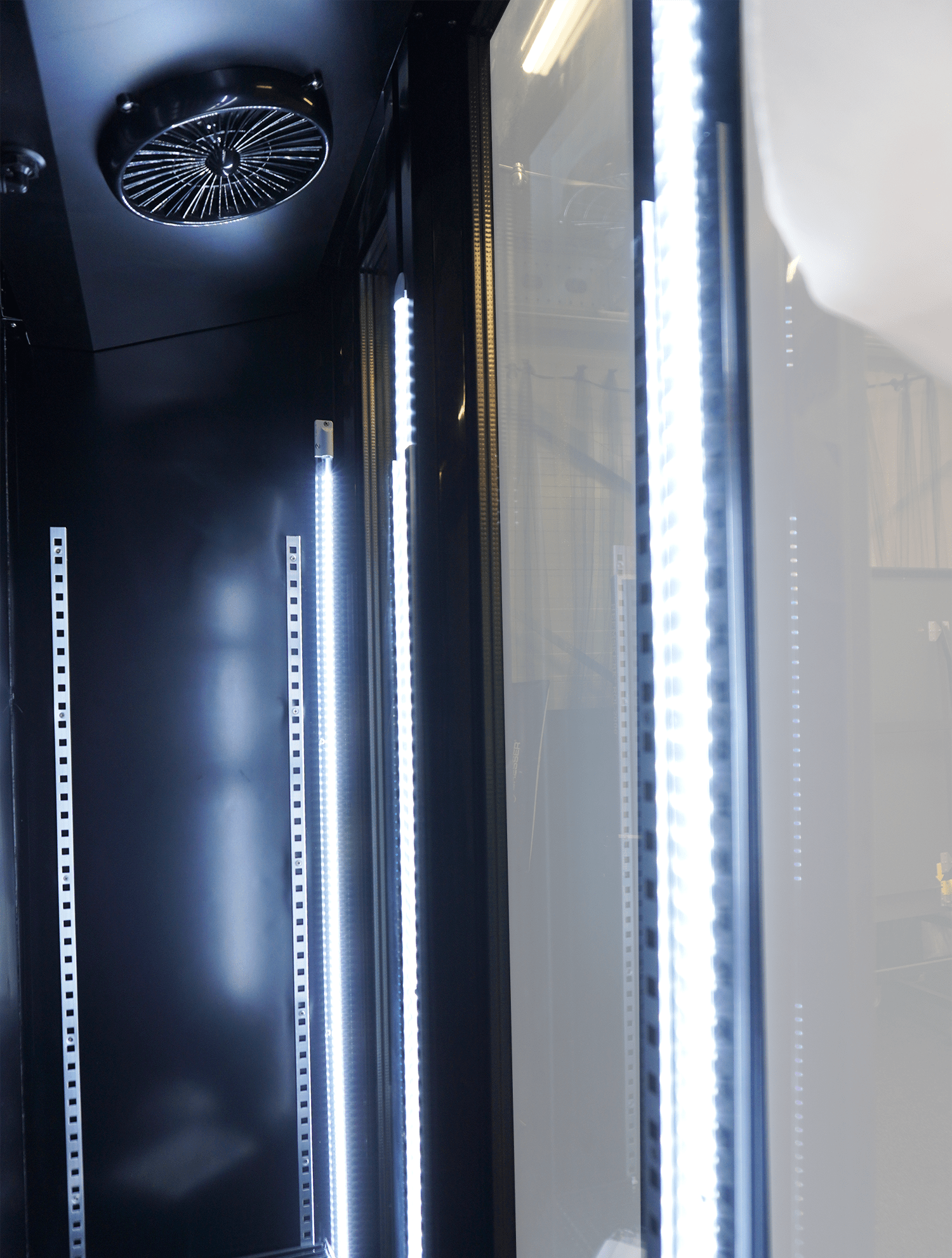 Réfrigérateur 3 Portes En Verre Noir Nap-1200 Ht - Avec Porte Chauffante
