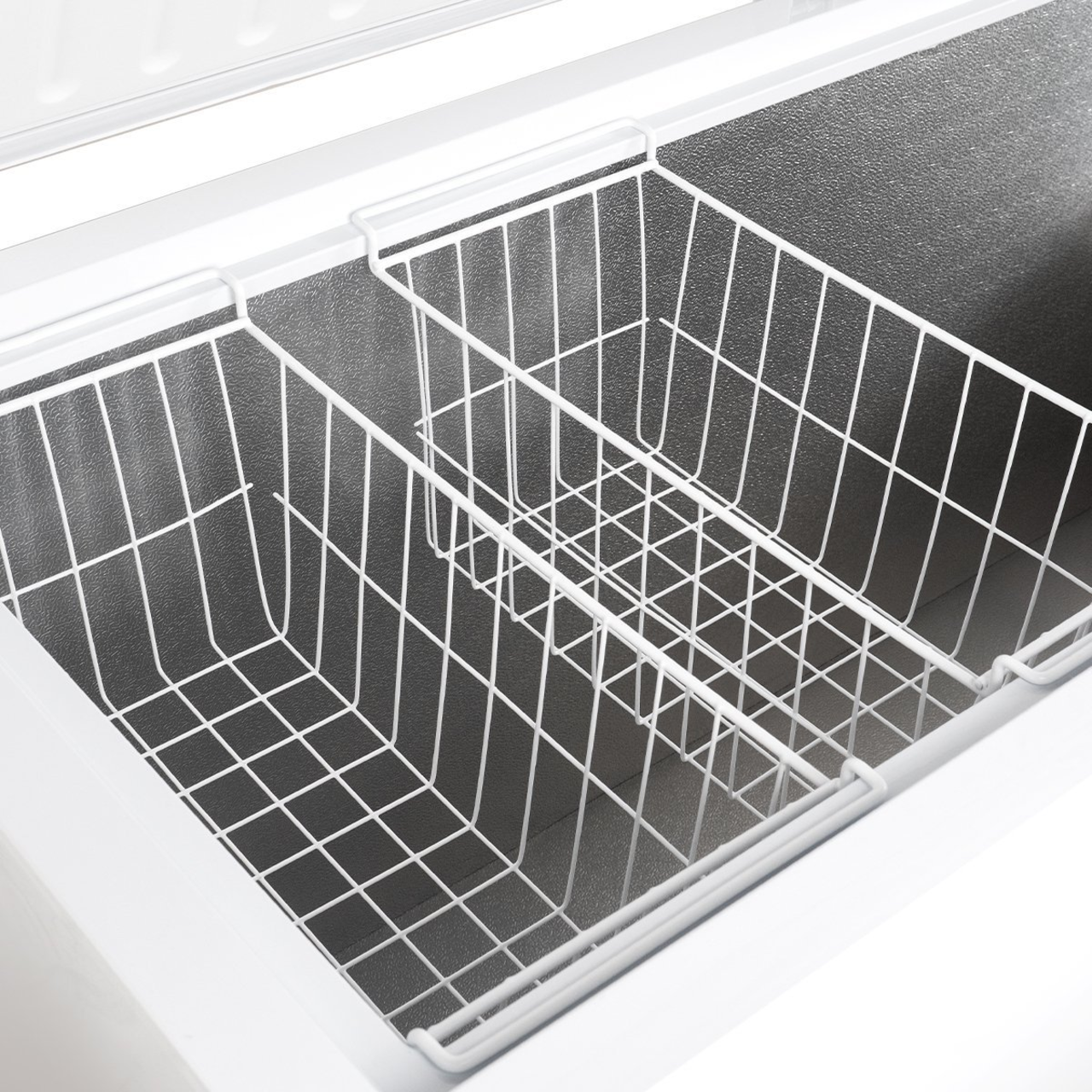 Tiefkühltruhe ECO 550 mit Klappdeckel und 4 Rollen