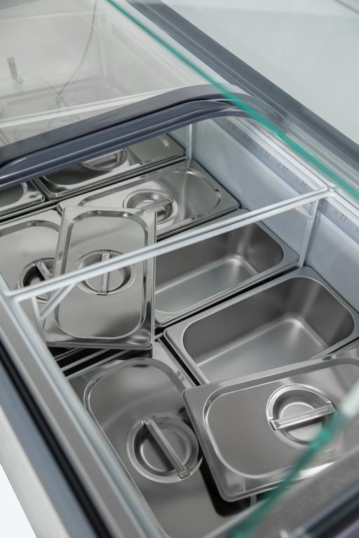 Schepijsvitrine - 9x5L -  278L 