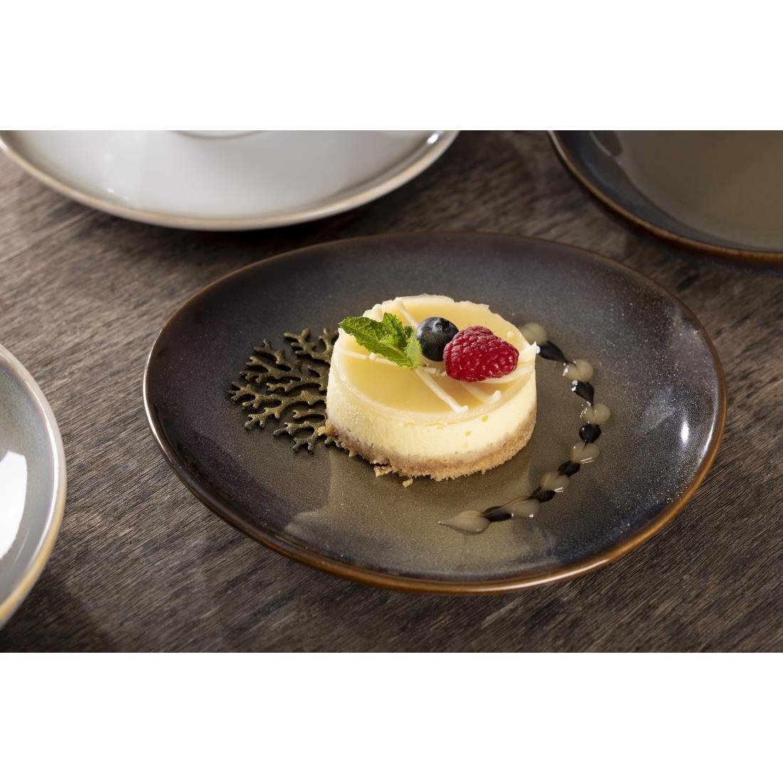 Olympia berk aubergine coupe borden 205mm (verpakking van 6)