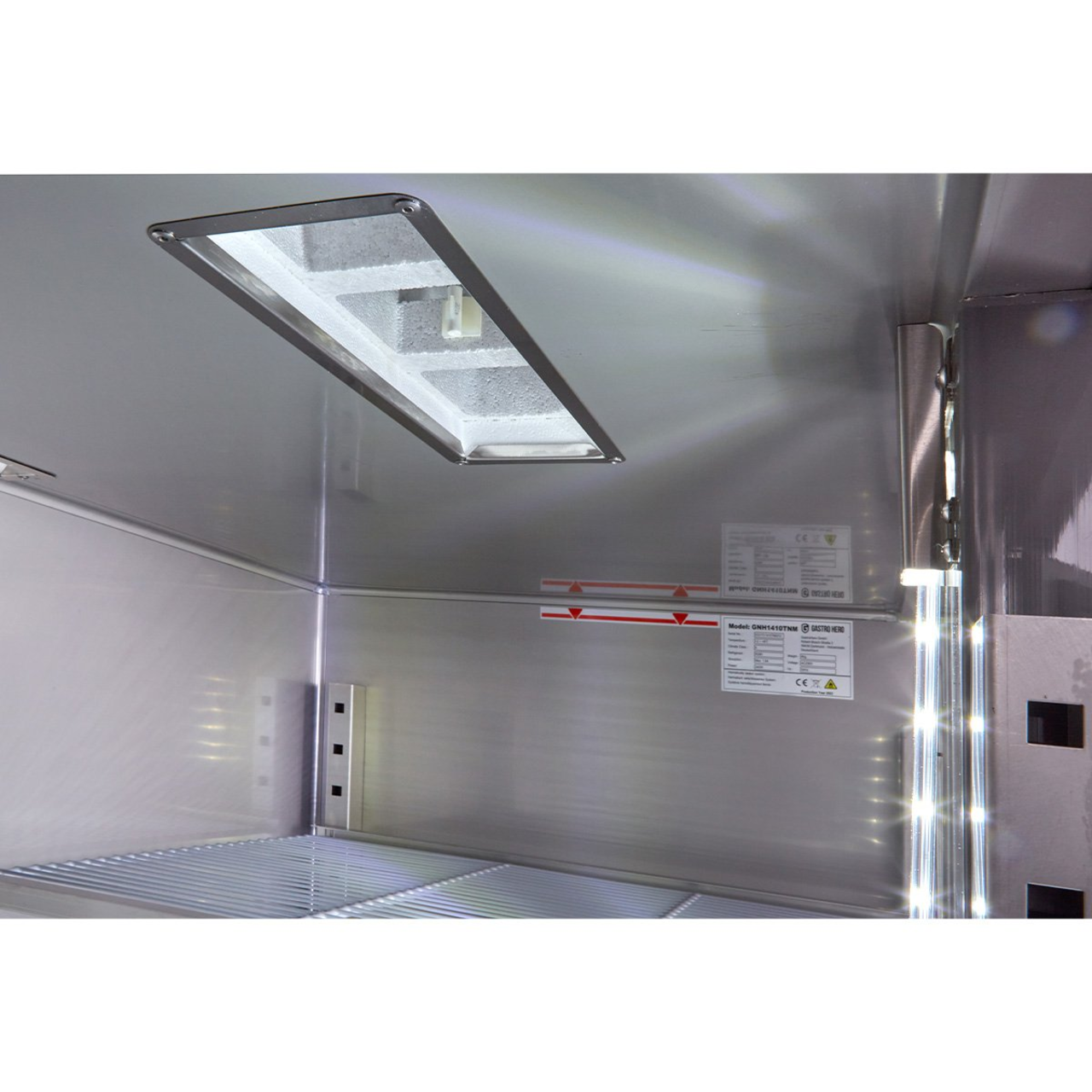 Armoire de congélation ECO 1400 GN 2/1 Monobloc, volume utile 1350 litres, 6 grilles réglables, construction robuste, inox