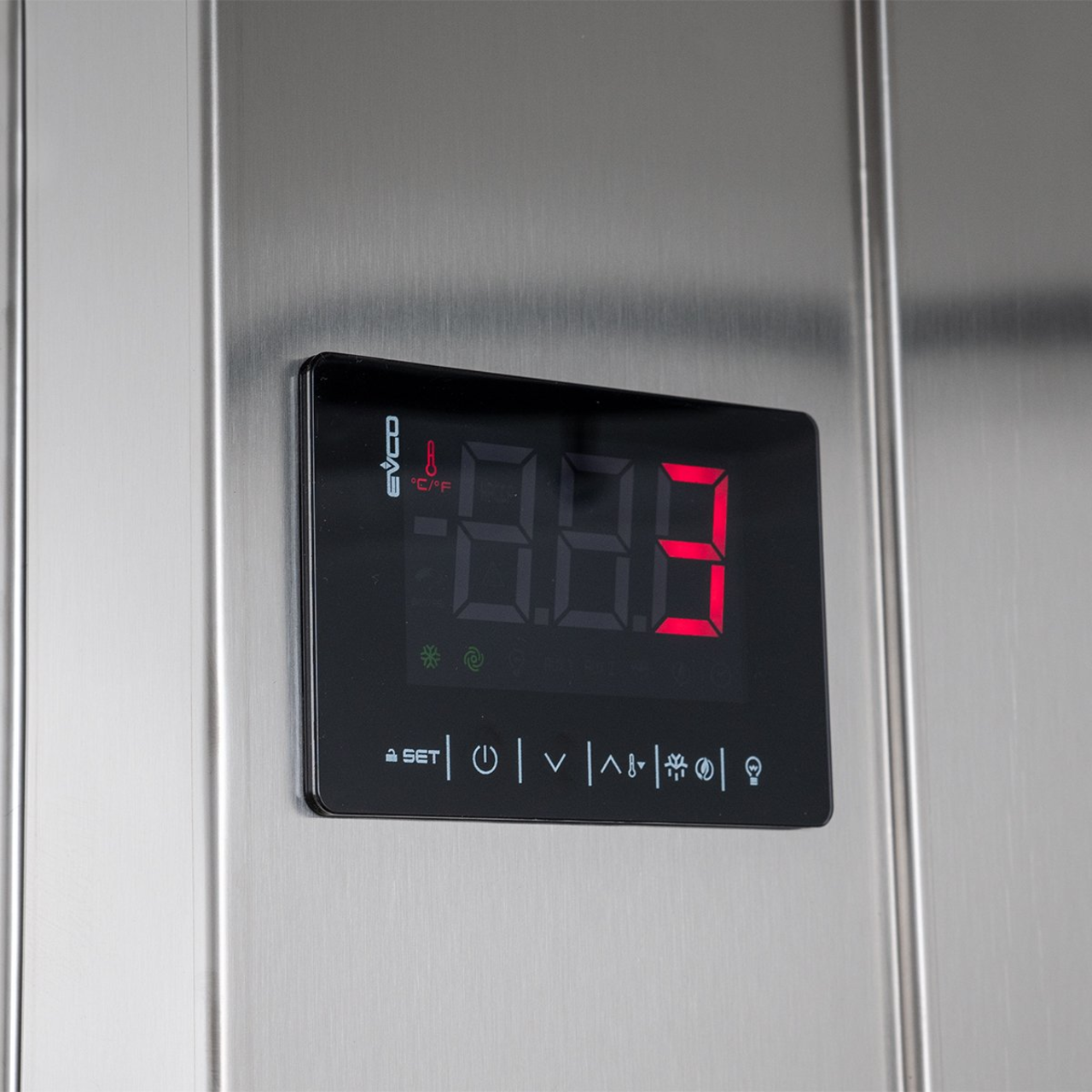 Armoire réfrigérée professionnelle Avantis 1400 GN 2/1