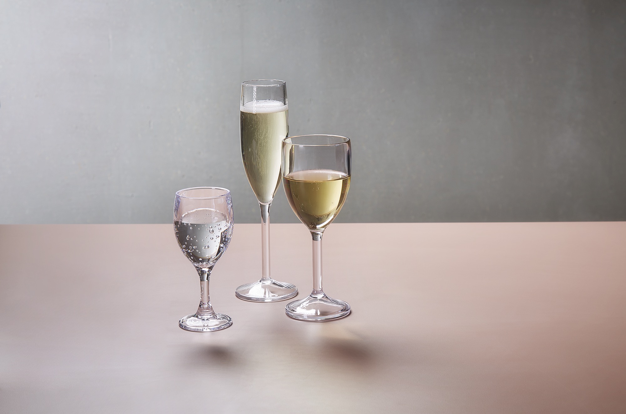 Lot de verres à eau, 140 ml, diamètre 6,5 cm, ensemble de 6 pièces, polycarbonate.