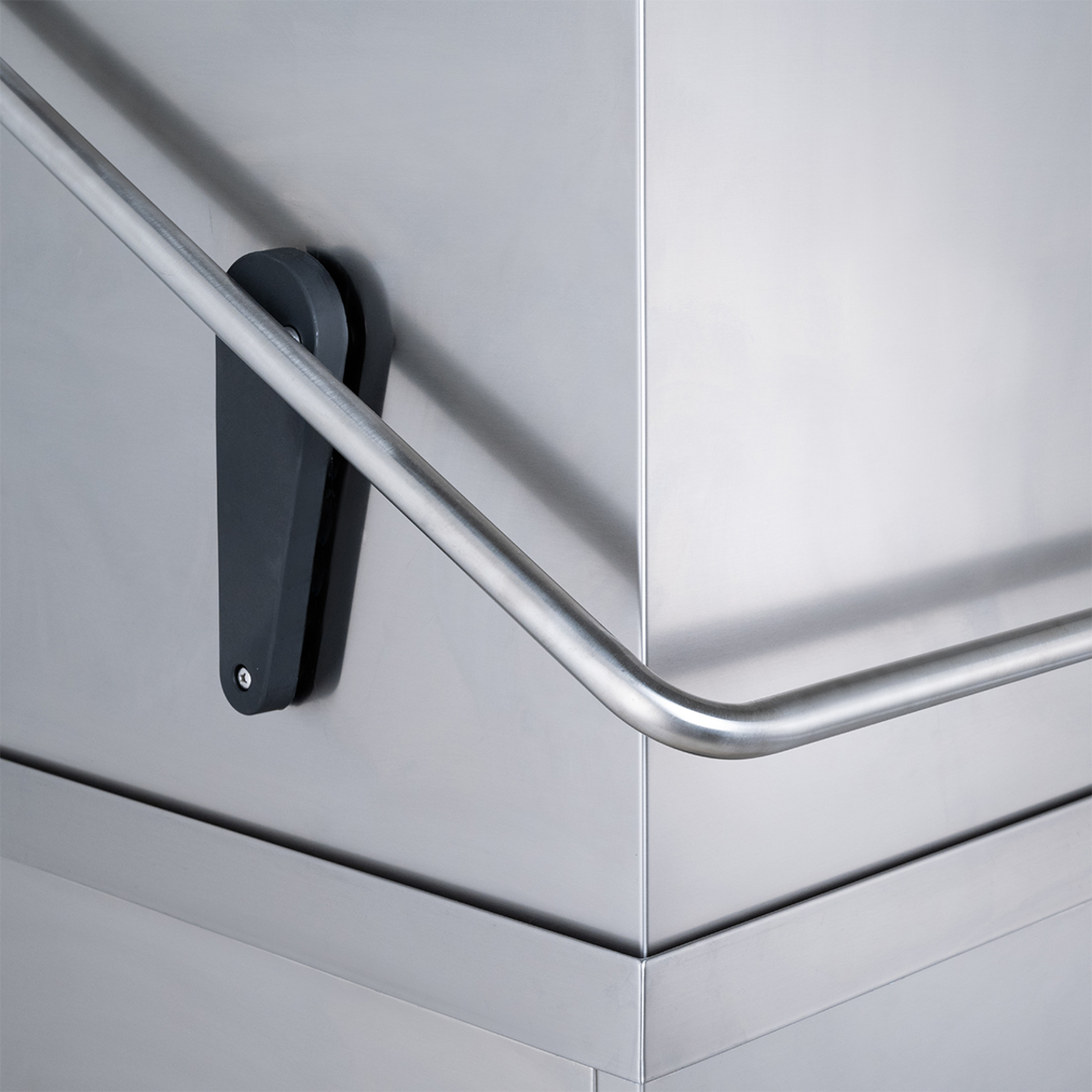 Lave-vaisselle à capot PROFI Digital 54 SLE 50x50 cm (dimensions du panier), avec doseur de détergent et de produit de rinçage, avec pompe de vidange & adoucisseur, Fabriqué en Europe, 400 Volt
