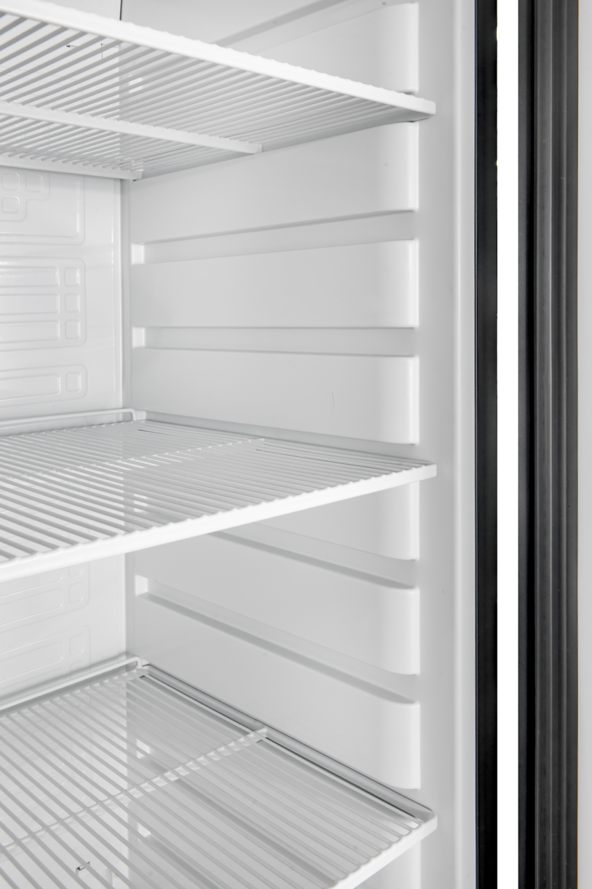 Armoire réfrigérée ECO 400, intérieur en plastique, noir