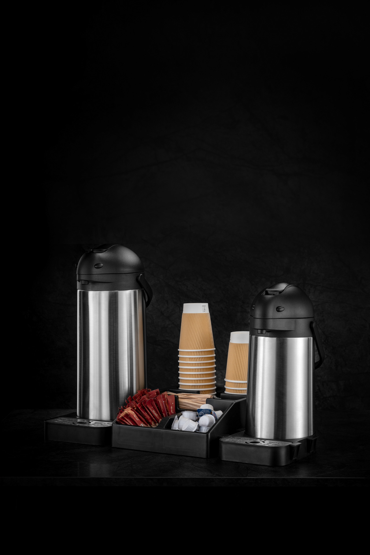 servicestation, 33,5 x 27,5 x 10 cm, zwart, chroomnikkelstaal, polypropyleen