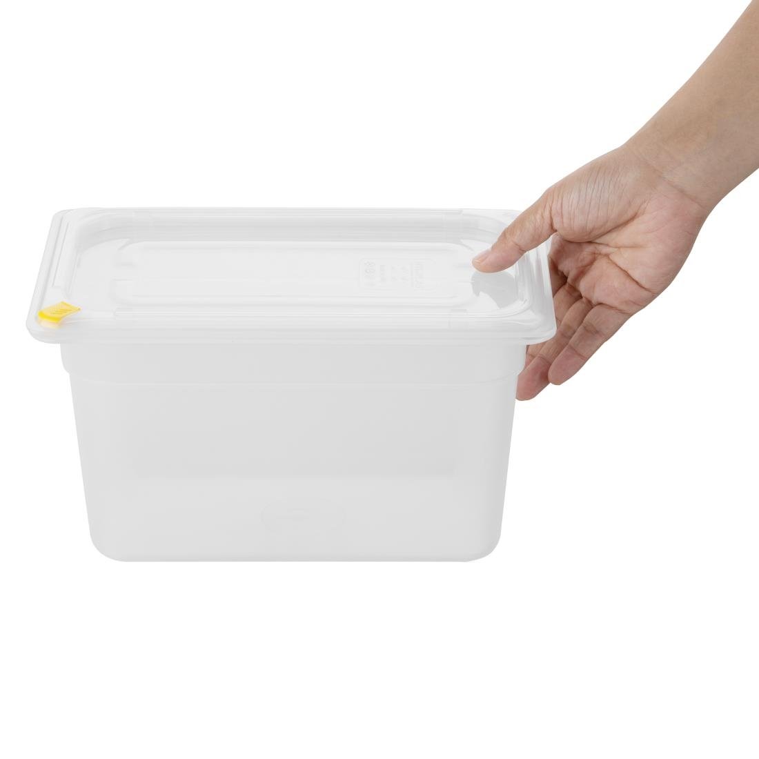 Bacs PP Hygiplas Click GN 1/4 avec couvercles et 7 clips de couleur 150mm 3,7L (lot de 4)