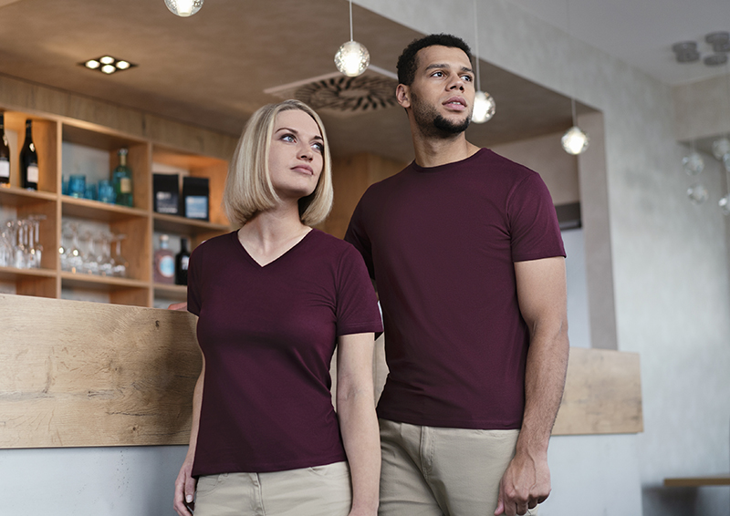 T-shirt de travail pour femme Casual-Flair, en matériau durable - Aubergine - L