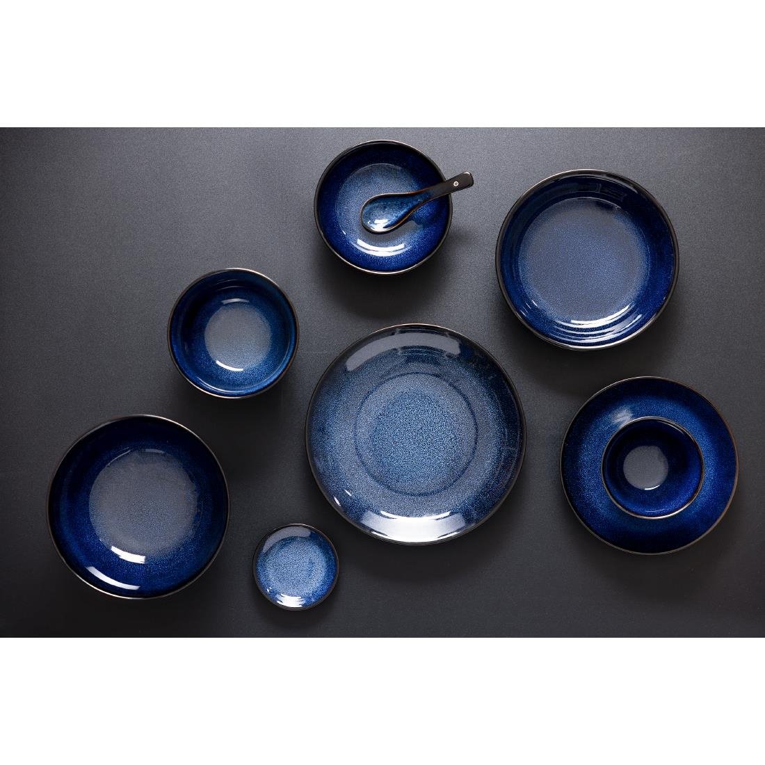 Olympia Luna Mitternachtsblaue Suppenlöffel (12er-Pack)
