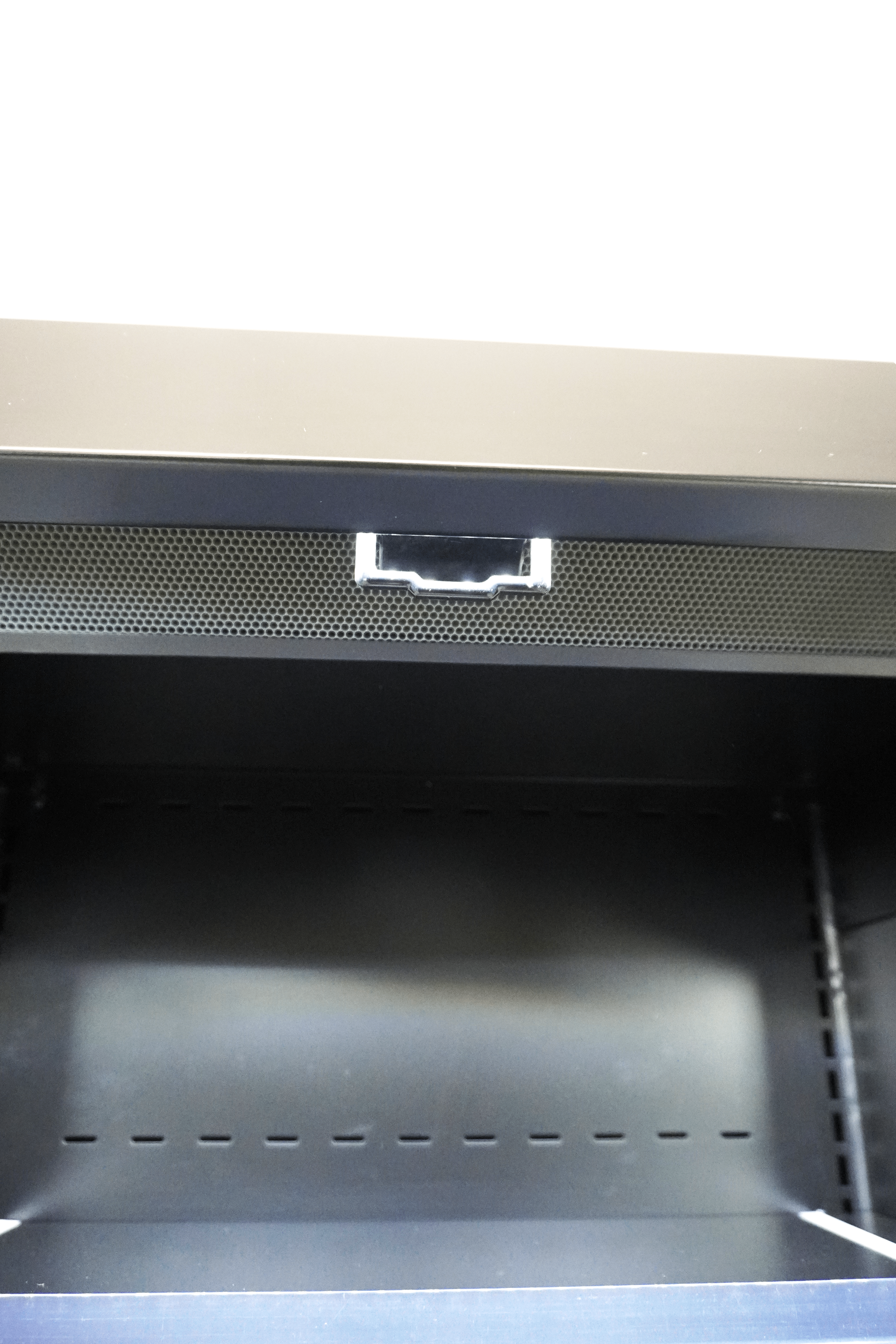 Impulskoeler Open Zwart 165L