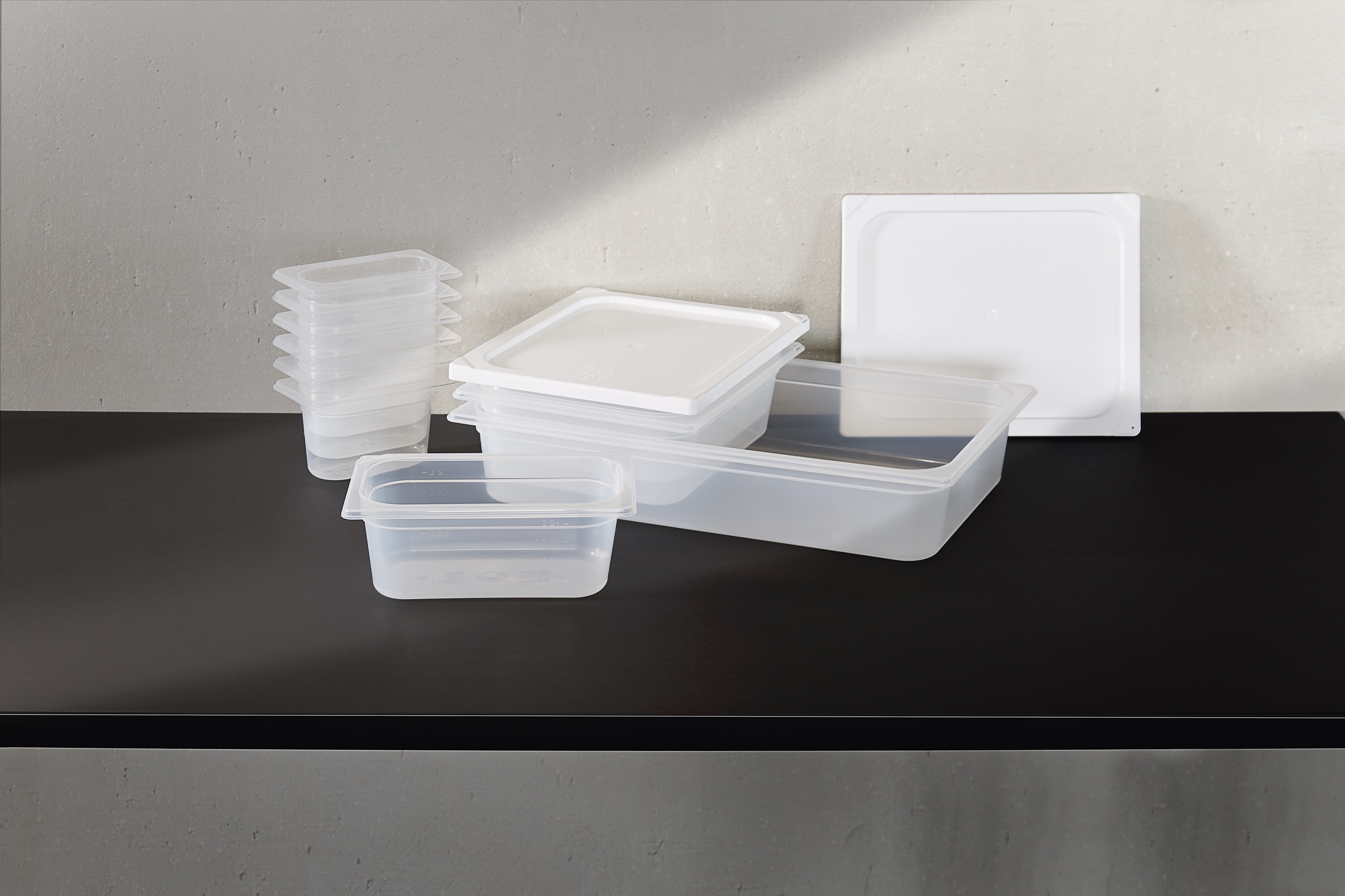 GN-container GN 89 1/1-100 mm, met schaalverdeling, polypropyleen