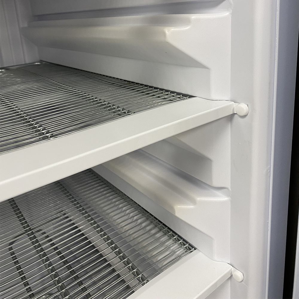 Statische vrieskast, glazen deur, 525 liter, GN2/1+600x400, roestvrij staal