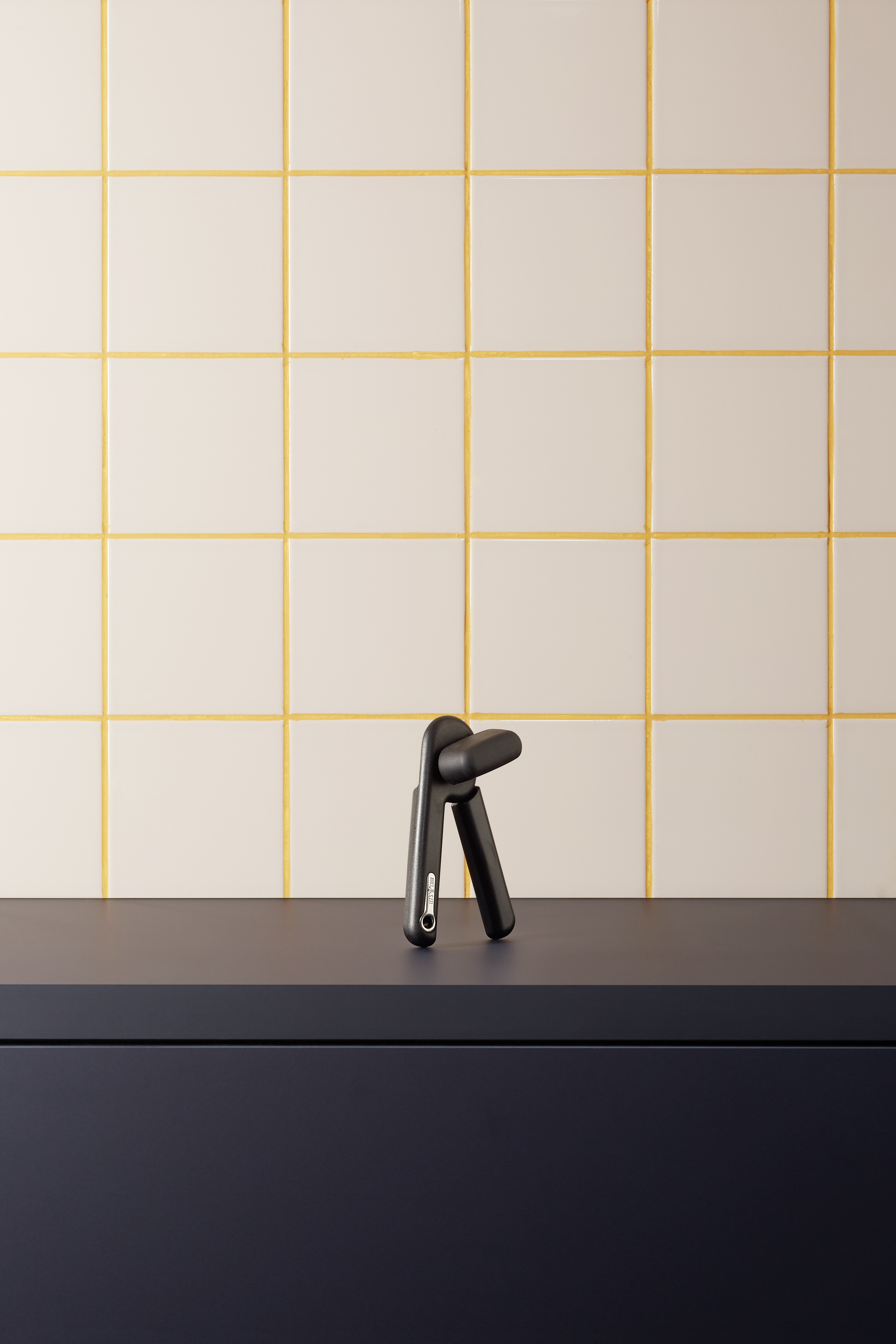 Ouvre-boîte, 18 cm, acier inoxydable, plastique ABS