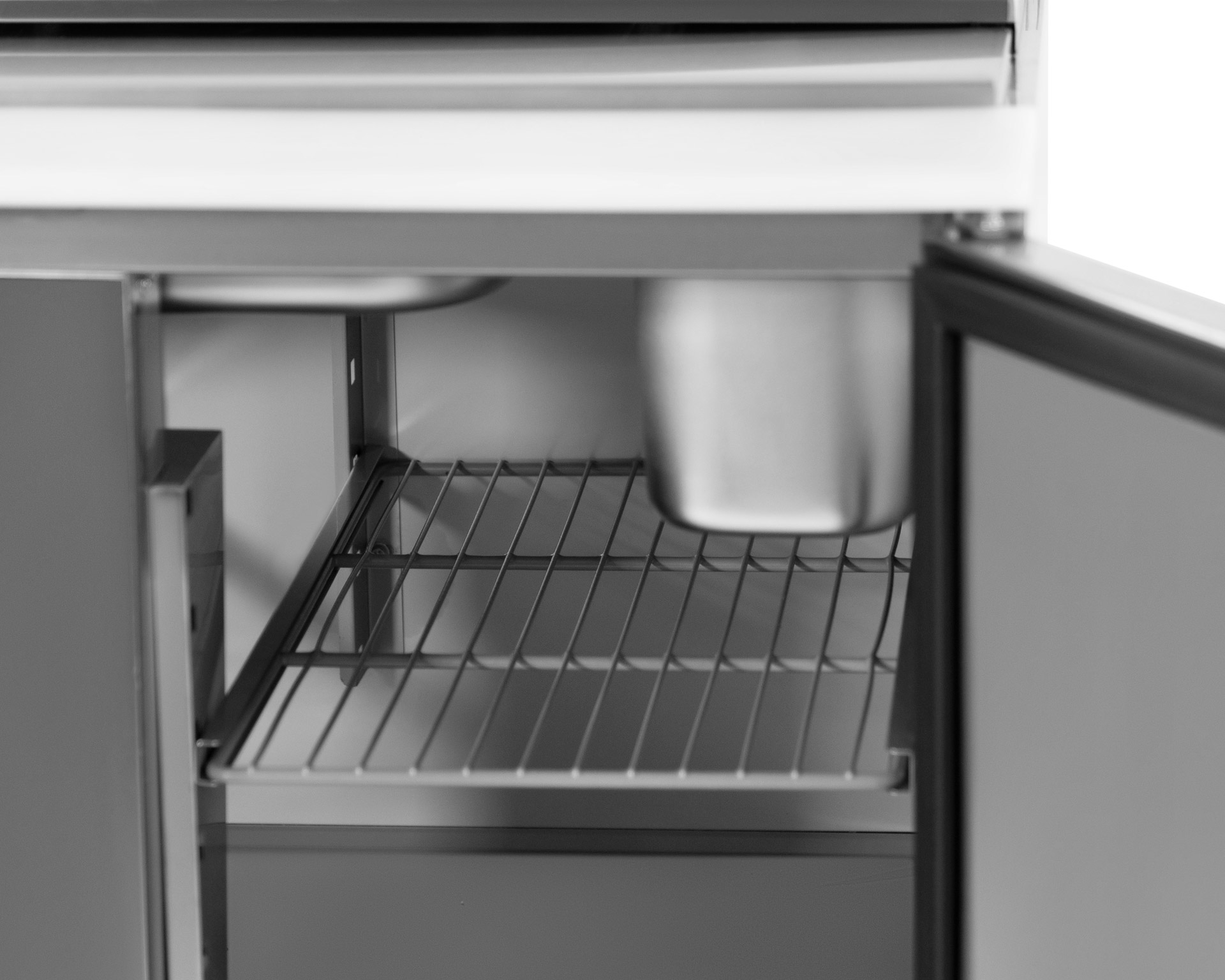 Saladette 2-türig - 240L 