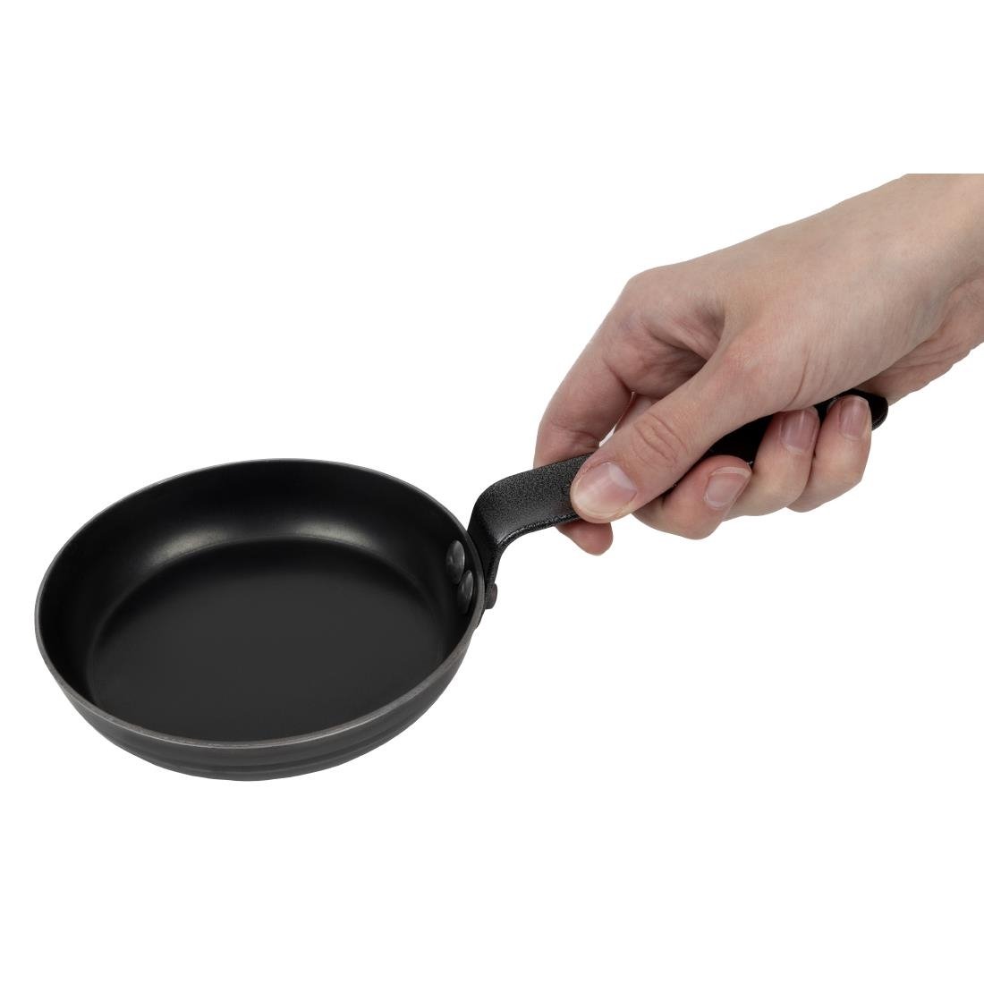 Poêle à blinis en tôle dacier bleuie De Buyer 12 cm
