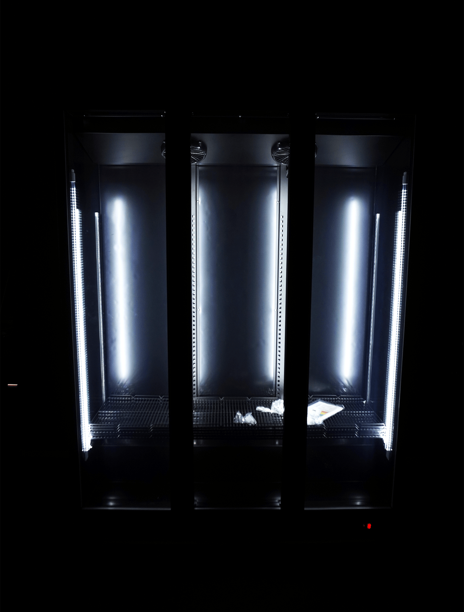 Réfrigérateur 3 Portes En Verre Noir Nap-1200 Ht - Avec Porte Chauffante