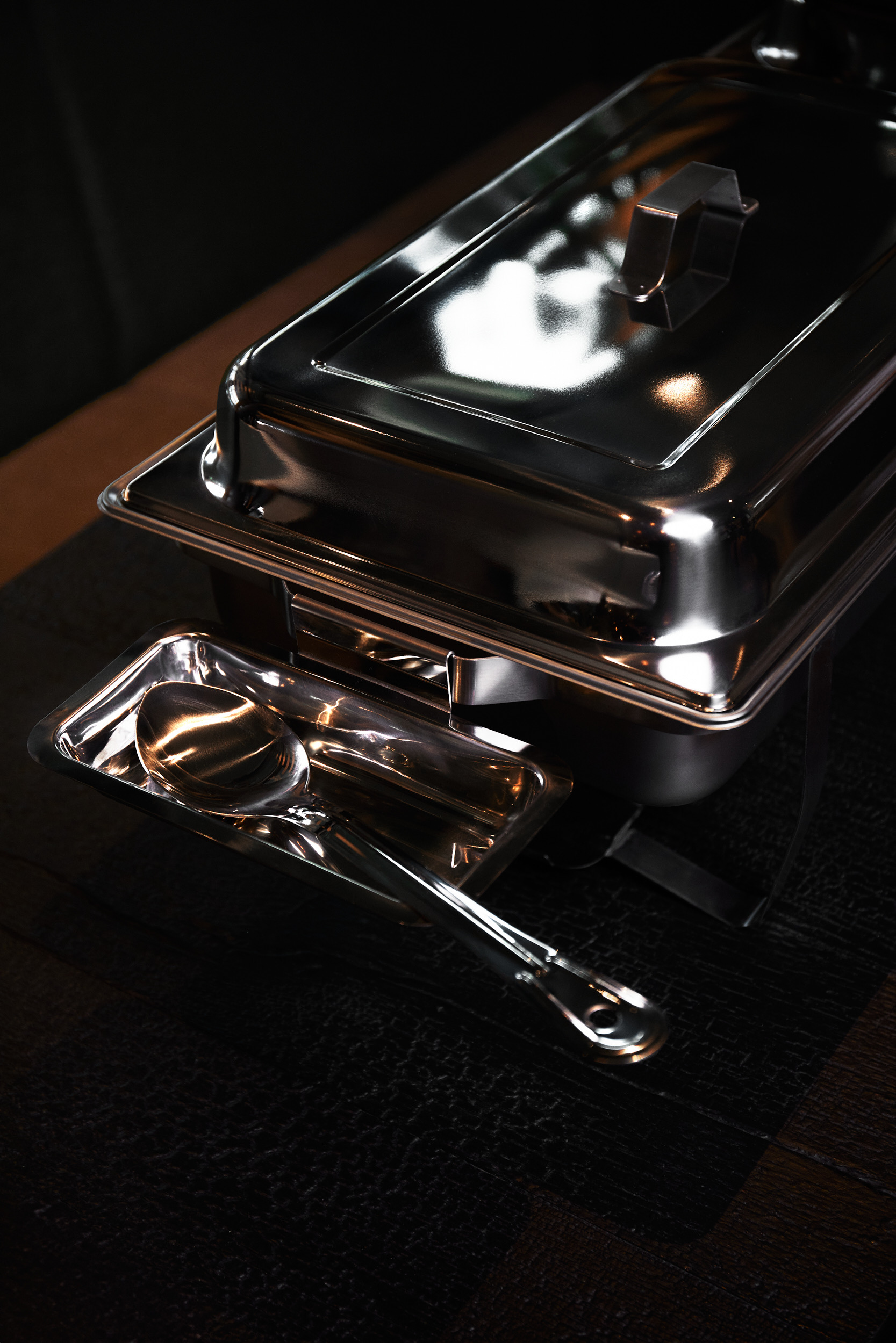 Plat chauffant GN 1/1, ensemble de 2 pièces, dimensions 59 x 34 x 49 cm, acier inoxydable chromé-nickel