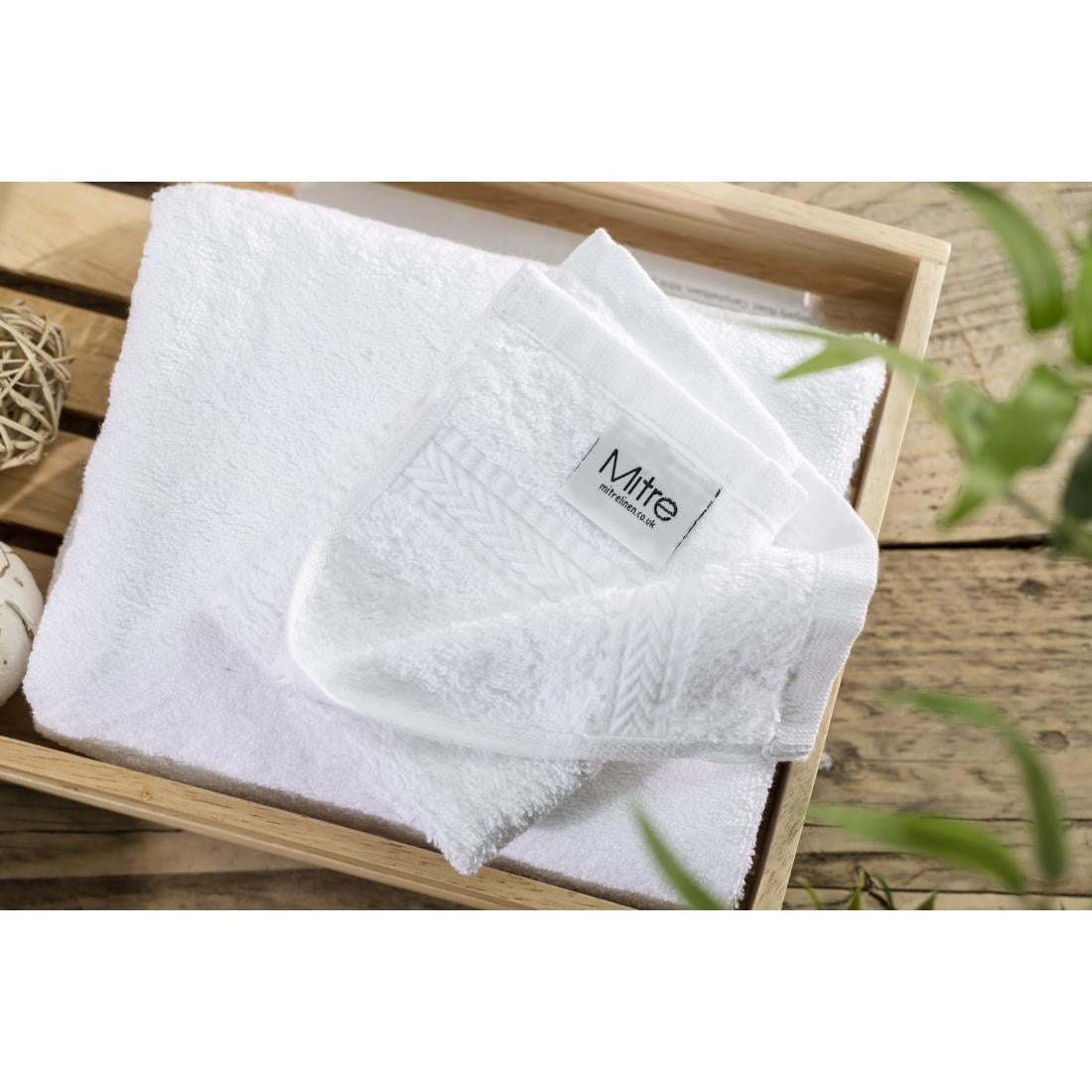 Mitre Comfort Nova Face Cloth White (10 Pack)