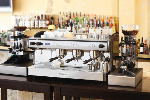 Bartscher Coffeeline G3 | 2 Stoompijpjes | 1 Warm Water Kraan | 4,3kW | 967x580x(H)523mm