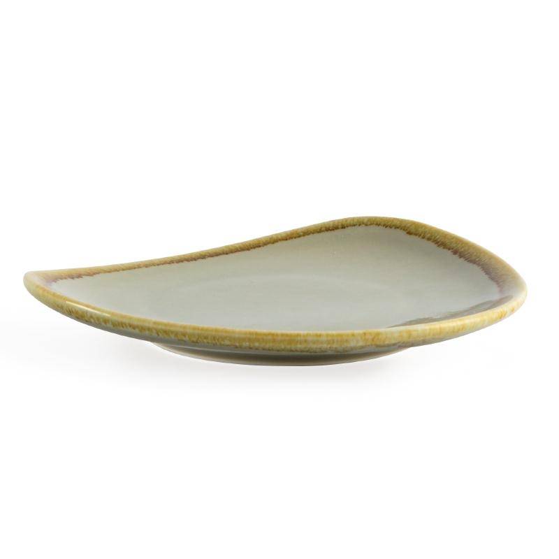Assiette Triangulaire "Kiln" | Porcelaine Mousse | Ø165mm | 6 Pièces