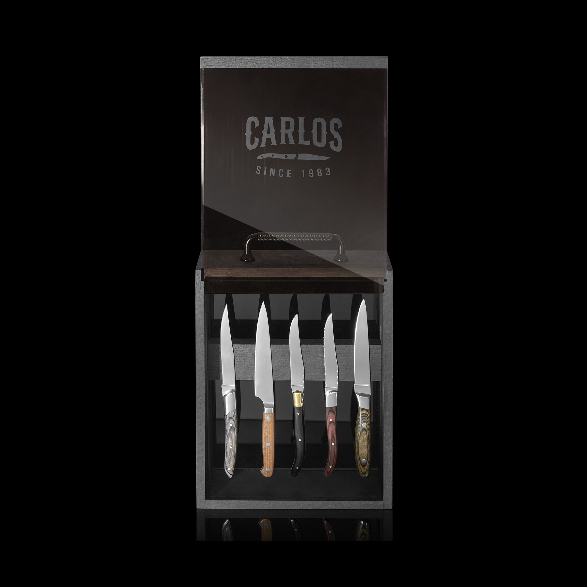 La Boîte CARLOS, 26,5 × 10 × 32,5 cm, chêne teinté, acrylique