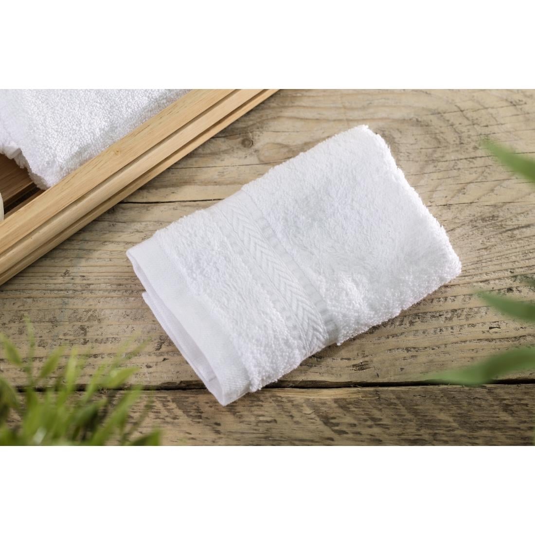 Mitre Comfort Nova Face Cloth White (10 Pack)